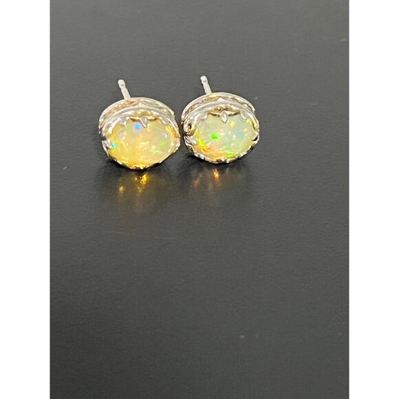 NH Michael Valitutti Sterling Silver Two Tone Ethiopian Opal Cabochon Earring - Picture 7 of 11